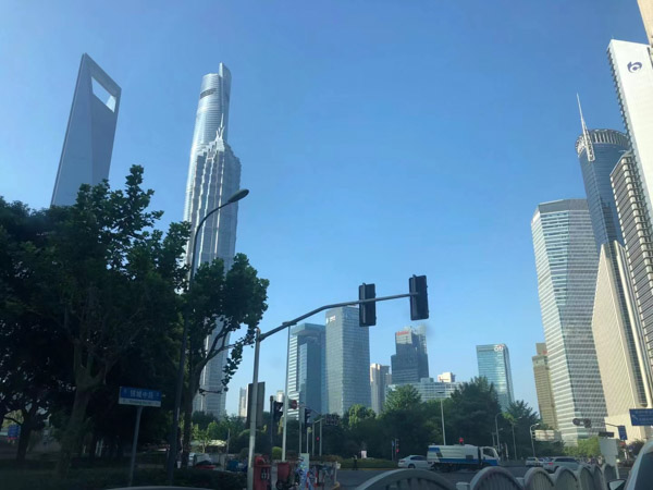 深圳刑事大律師為您講解銀行工作人員玩忽職守的行為如何定罪
