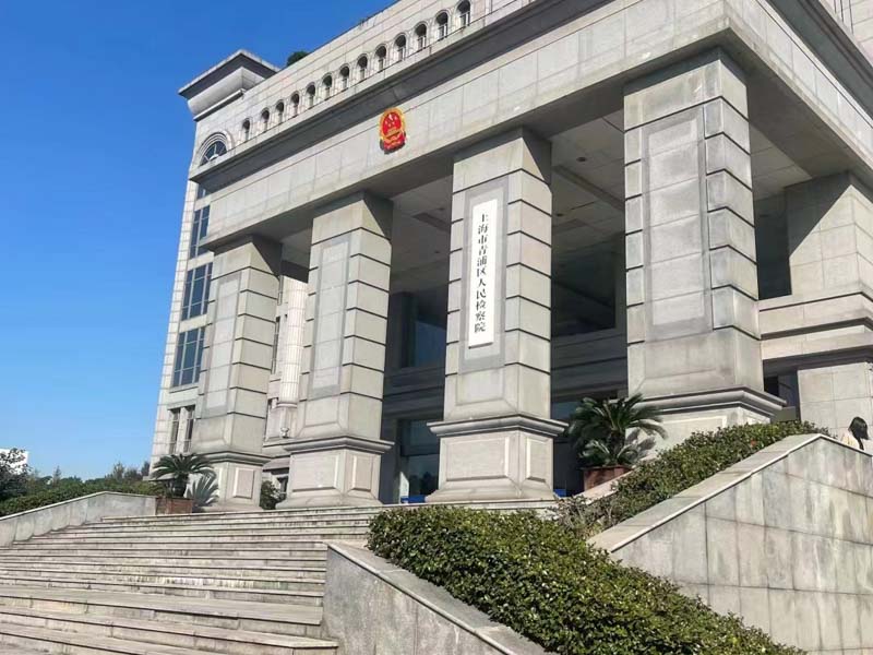 自家房屋遭到違法強(qiáng)拆怎么辦？深圳房屋拆遷律師幫忙得到合理補(bǔ)償！